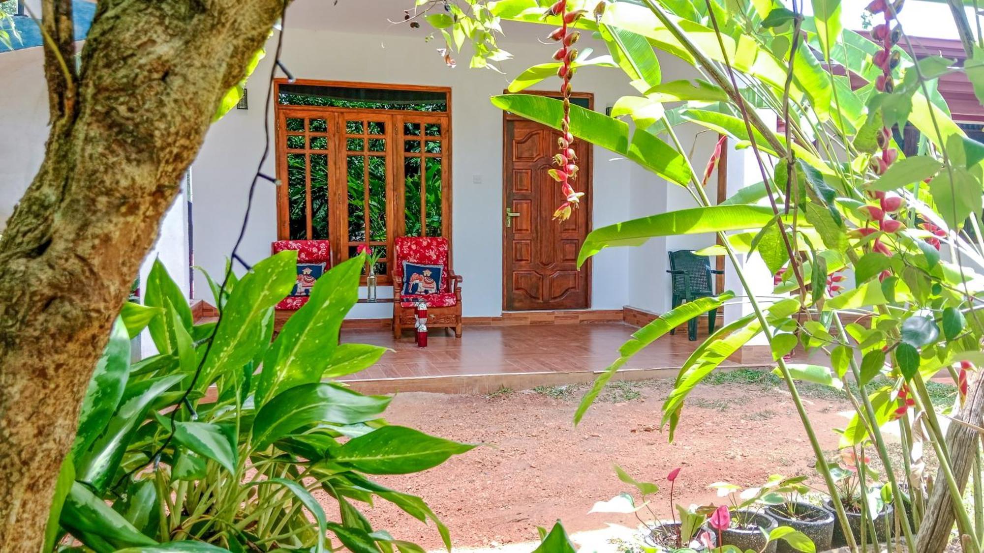 Gimhana Homestay Sigiriya Dış mekan fotoğraf